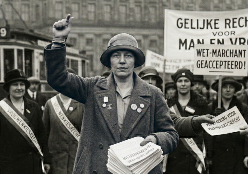 100 jaar Vrouw & Werk 